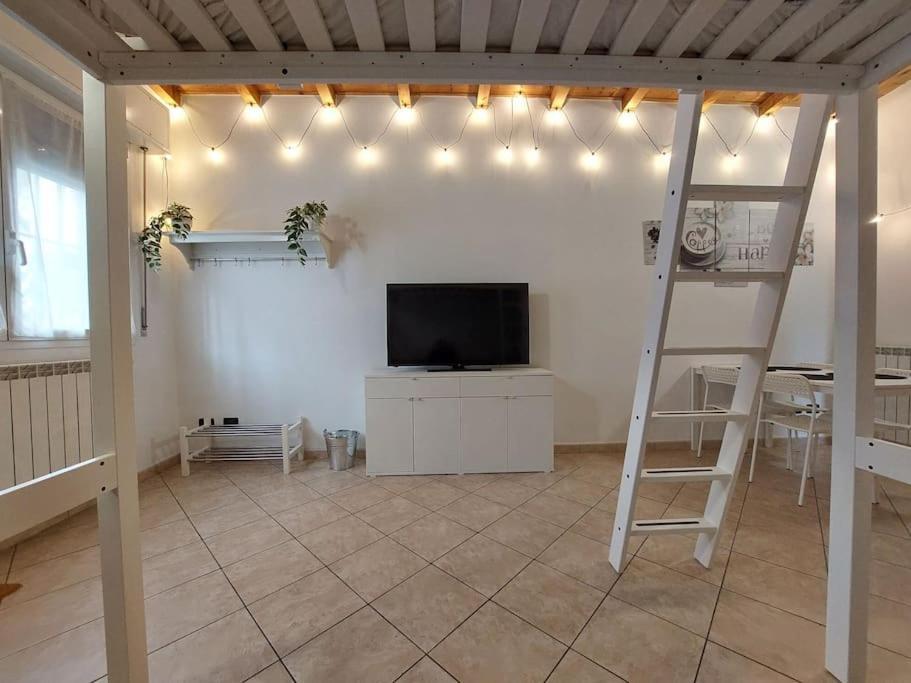 Smile Home! Graziosa Casa Con Parcheggio E Giardino Bovísio-Masciago Milanese Eksteriør bilde